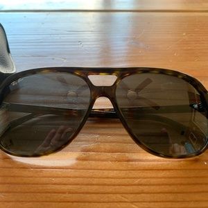 Ray-Ban Tortoiseshell Frame Sunglasses with Dark Green Lenses